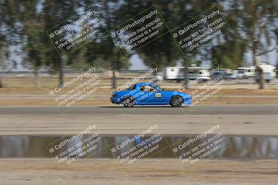 media/Sep-20-2025-Extreme Speed (Sat) [[1fcc23683c]]/Orange (Mid Intermediate)/Session 1 (Sunset)/